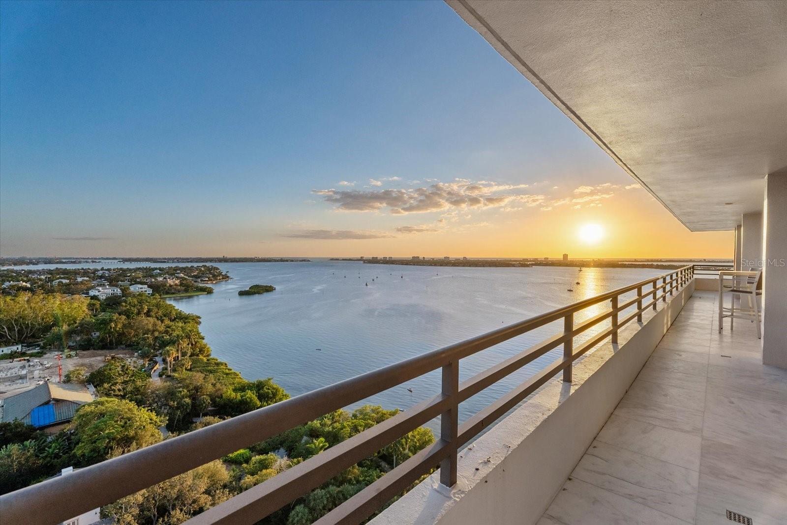 770 S PALM AVENUE, #PH-1, Sarasota, FL 34236