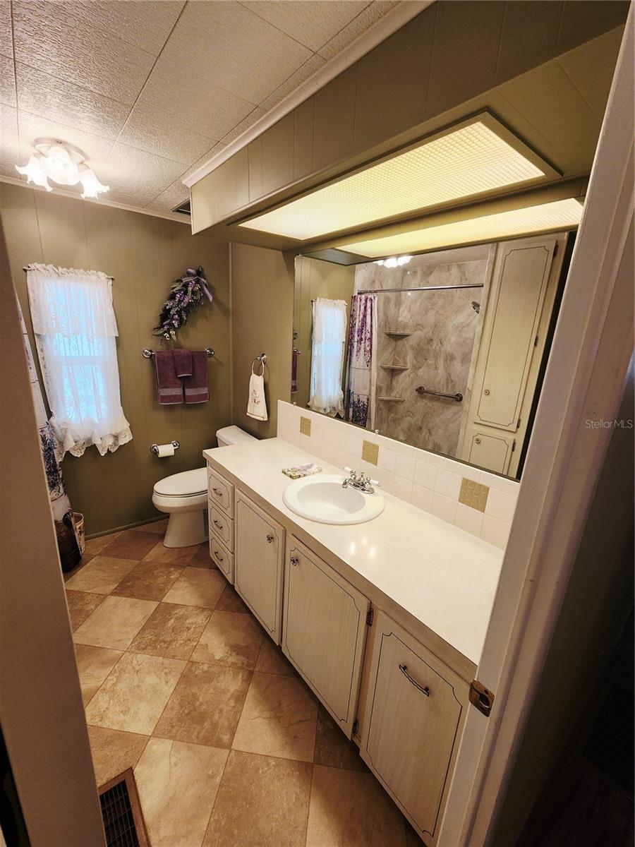 808 53RD AVENUE E, #7, Bradenton, FL 34203