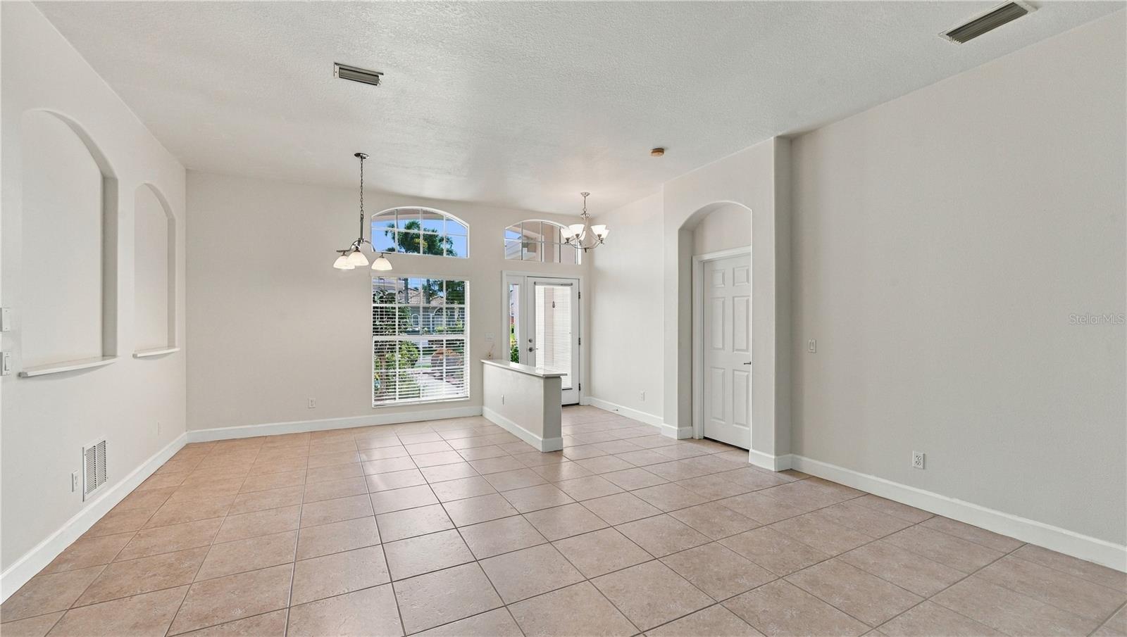Formal Dining Room and Entry