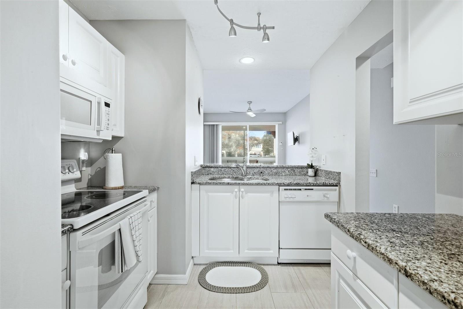 4220 CENTRAL SARASOTA PARKWAY, #1214, Sarasota, FL 34238