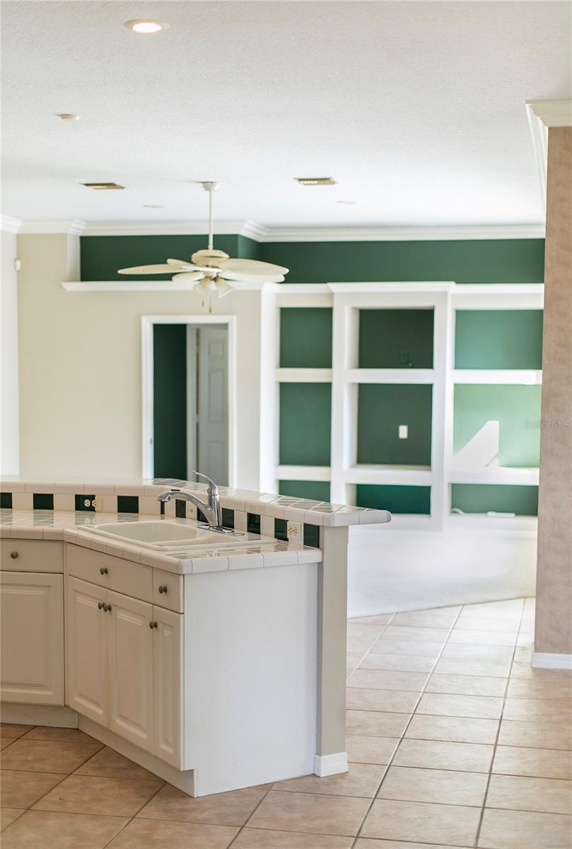 2009 84TH STREET CIRCLE NW, Bradenton, FL 34209