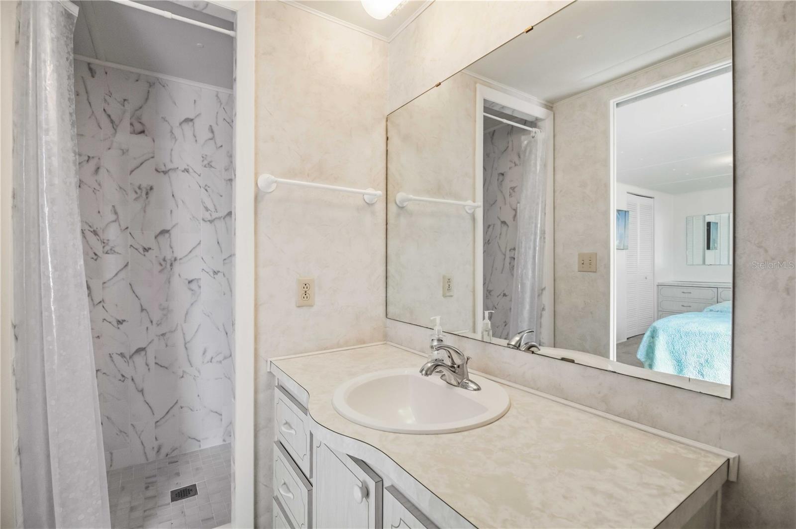 4810 TRI PAR DRIVE, Sarasota, FL 34234