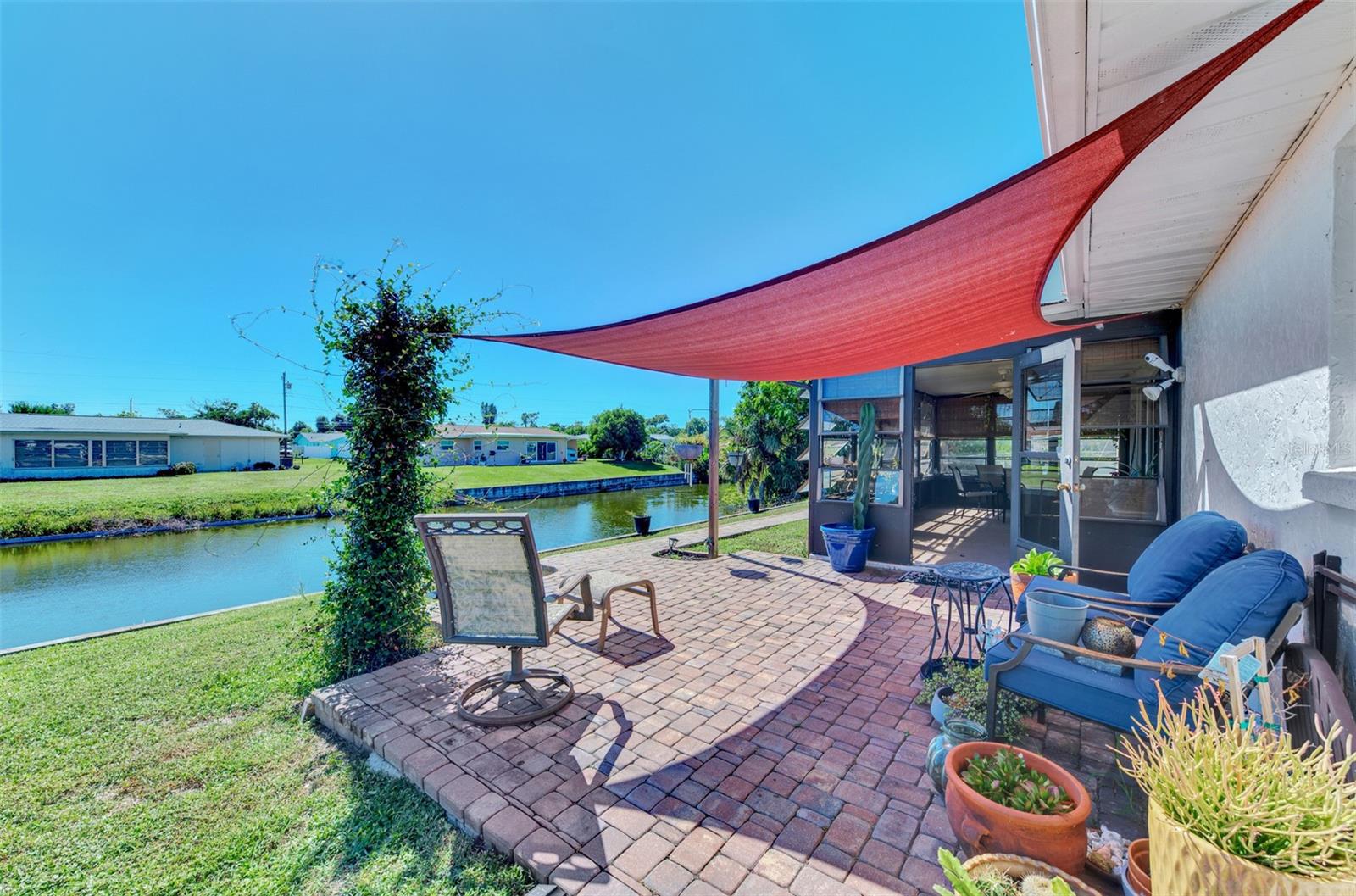 432 EDGEWOOD ROAD, Venice, FL 34293