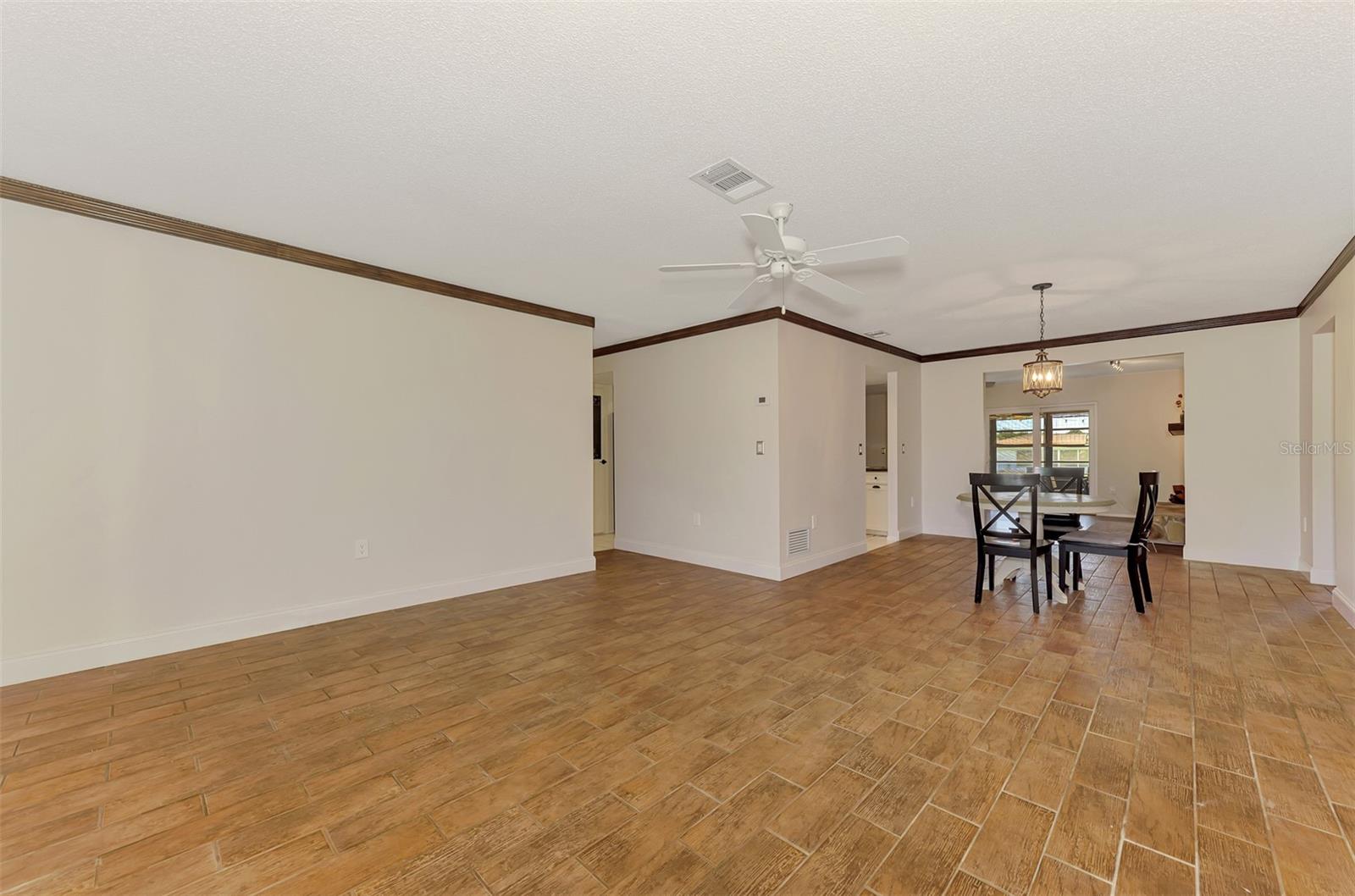 432 EDGEWOOD ROAD, Venice, FL 34293
