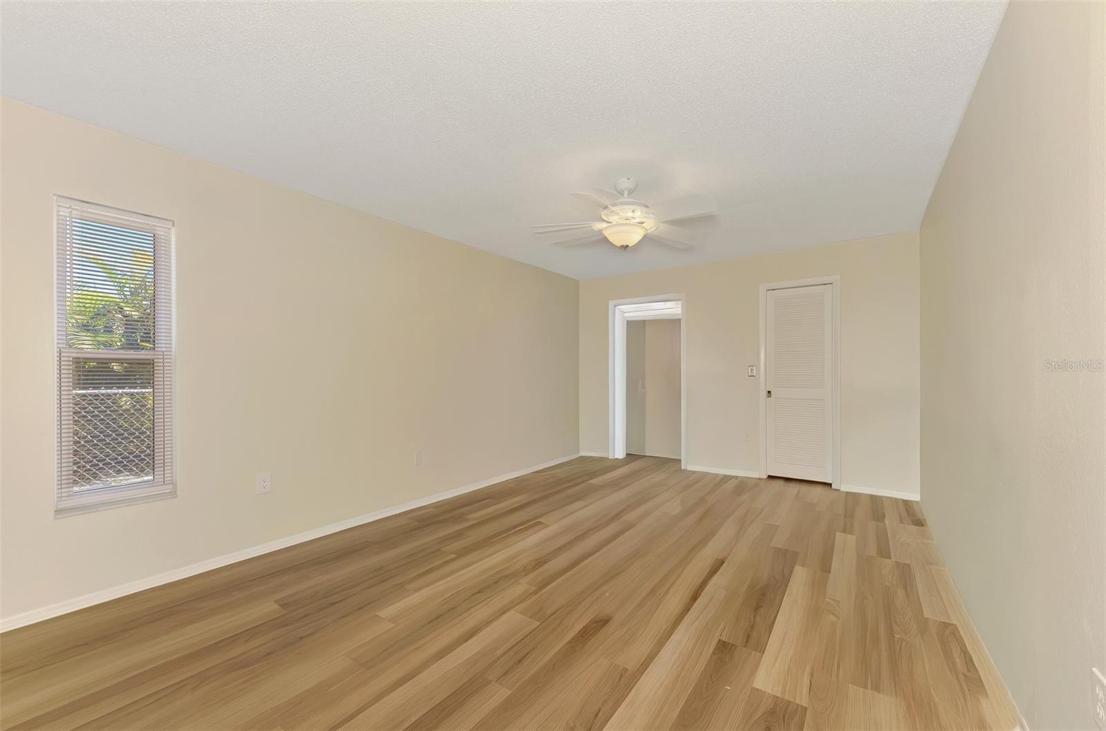 432 EDGEWOOD ROAD, Venice, FL 34293