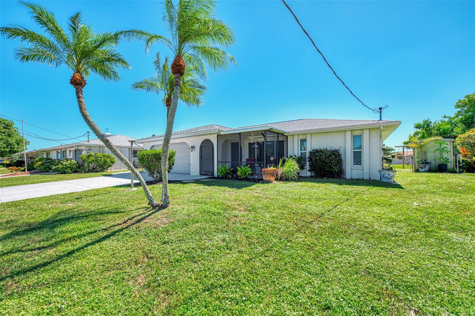 432 EDGEWOOD ROAD, Venice, FL 34293