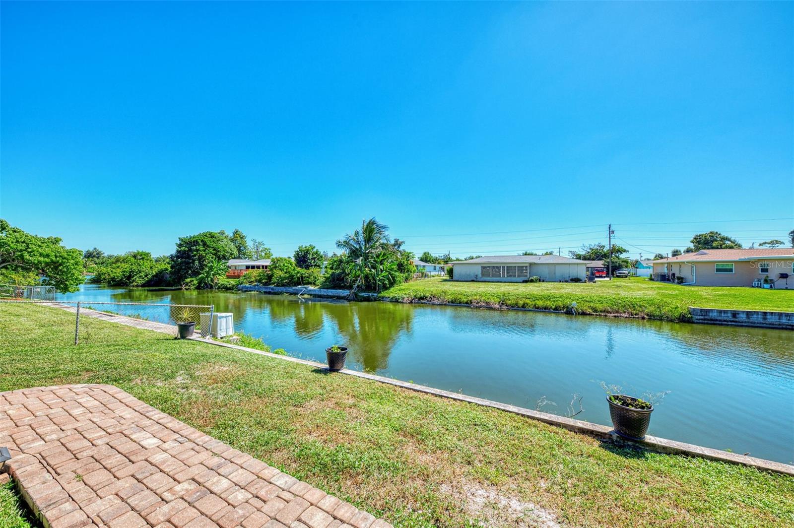 432 EDGEWOOD ROAD, Venice, FL 34293