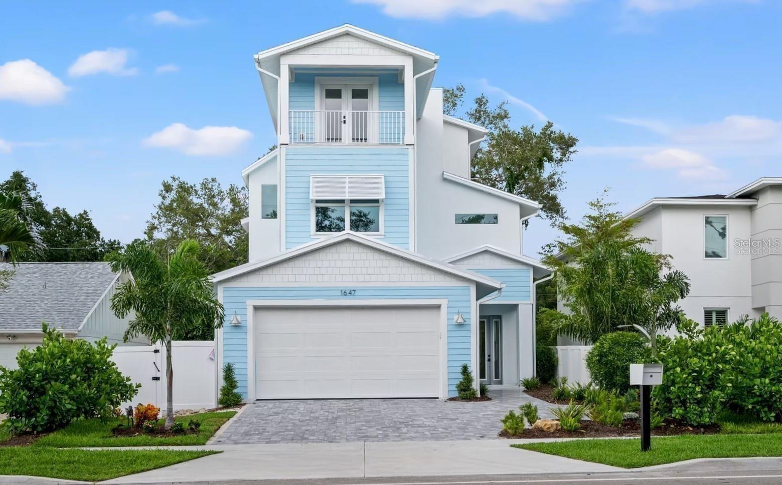 1647 SIESTA DRIVE, Sarasota, FL 34239