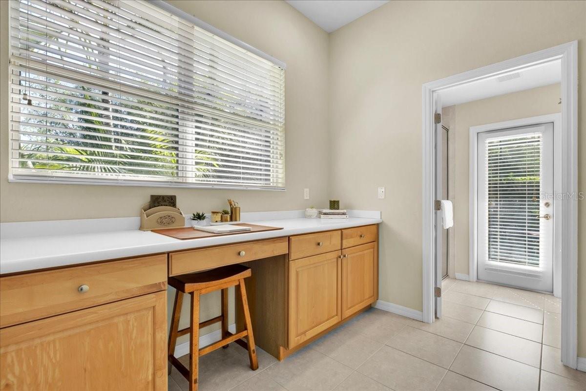 14724 2ND AVENUE CIRCLE NE, Bradenton, FL 34212