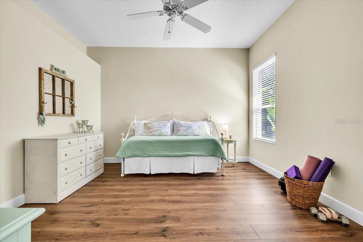 14724 2ND AVENUE CIRCLE NE, Bradenton, FL 34212