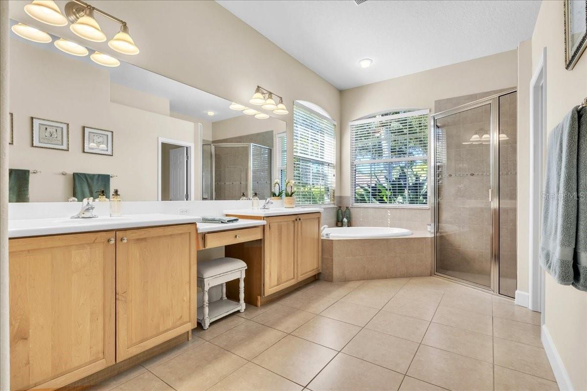 14724 2ND AVENUE CIRCLE NE, Bradenton, FL 34212