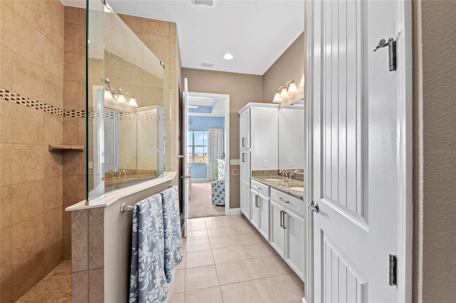226 SAPPHIRE LAKE DRIVE, #201, Bradenton, FL 34209