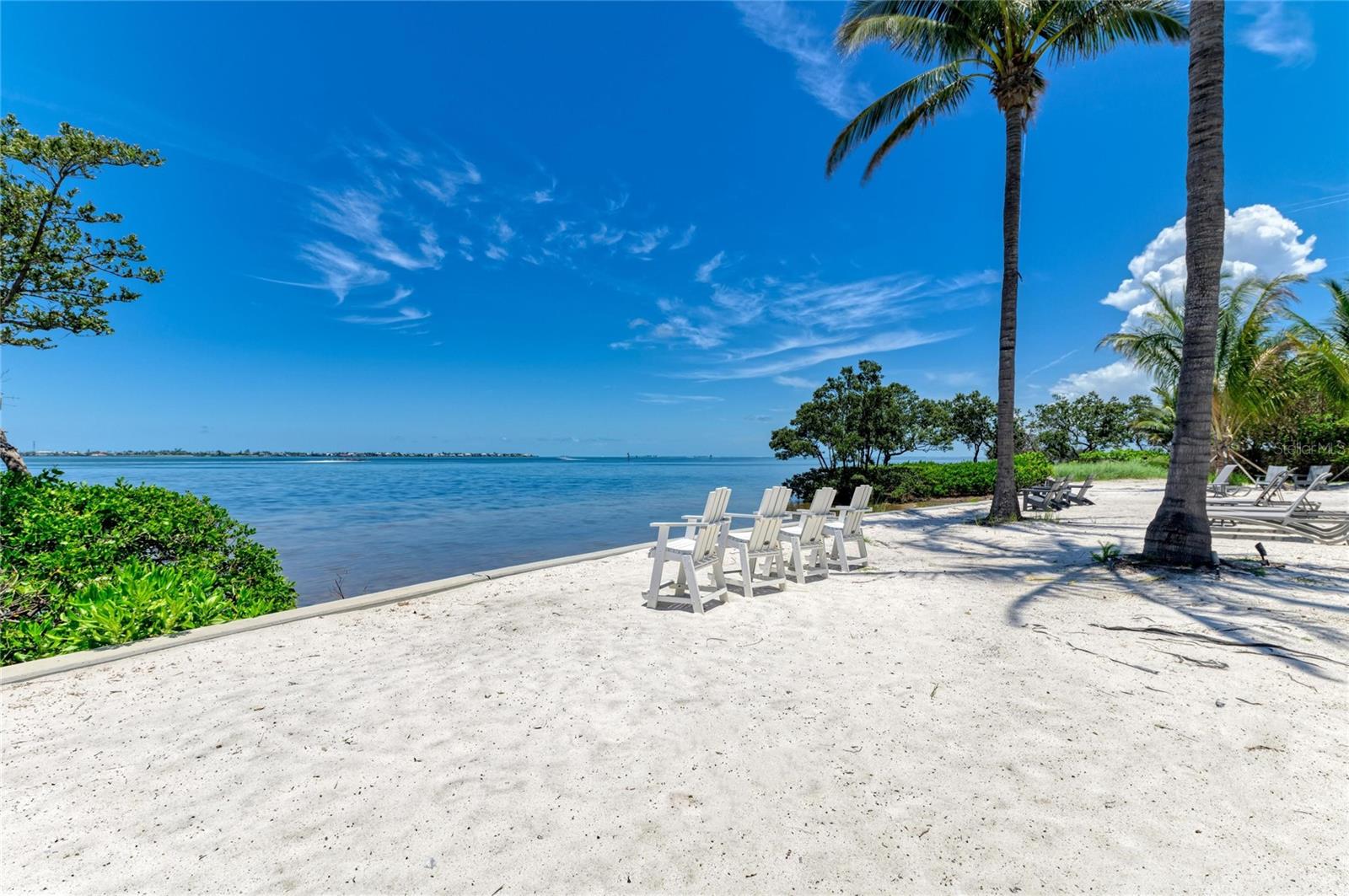 226 SAPPHIRE LAKE DRIVE, #201, Bradenton, FL 34209