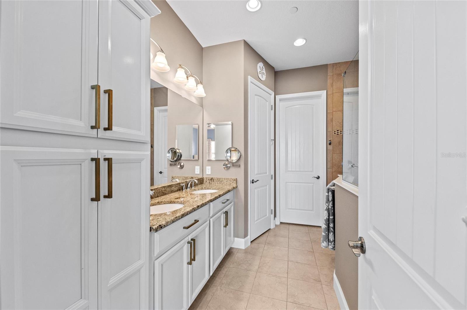 226 SAPPHIRE LAKE DRIVE, #201, Bradenton, FL 34209