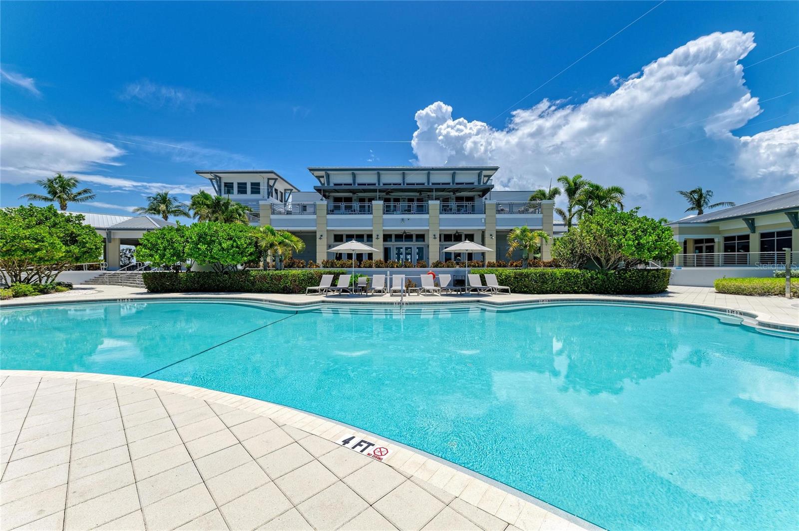 226 SAPPHIRE LAKE DRIVE, #201, Bradenton, FL 34209
