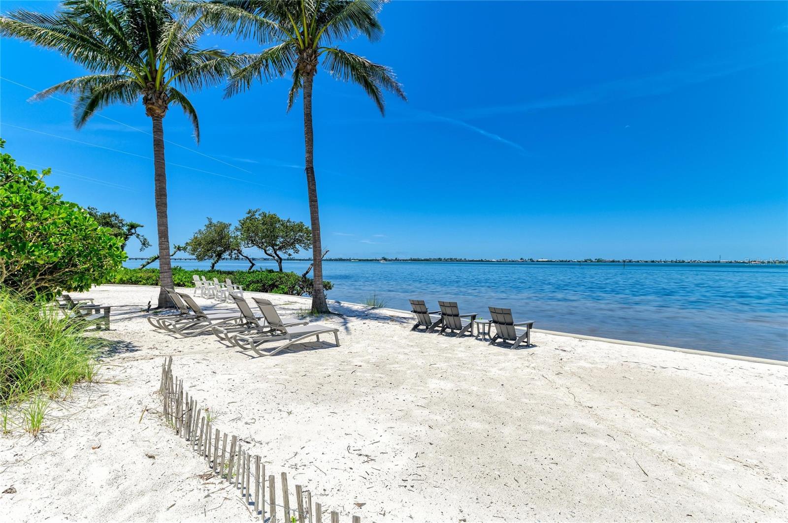 226 SAPPHIRE LAKE DRIVE, #201, Bradenton, FL 34209