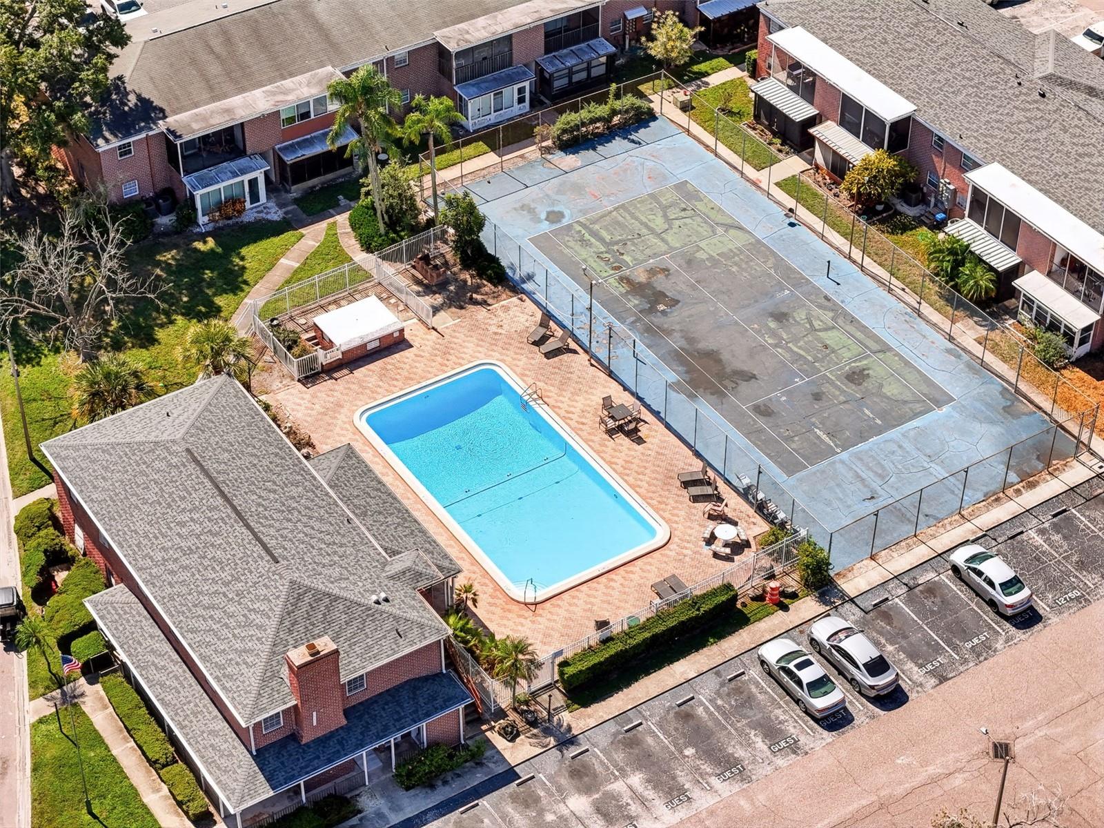 Pool 1