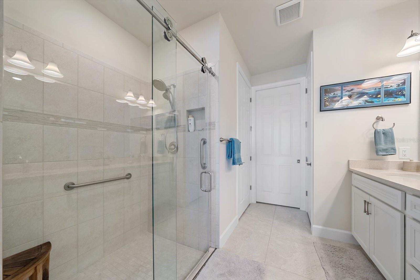 7022 HOLBROOK COVE, Lakewood Ranch, FL 34202