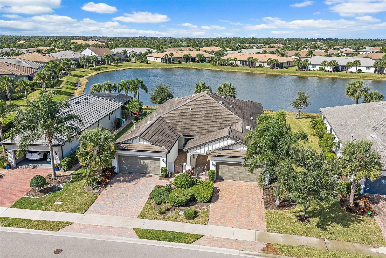 7022 HOLBROOK COVE, Lakewood Ranch, FL 34202