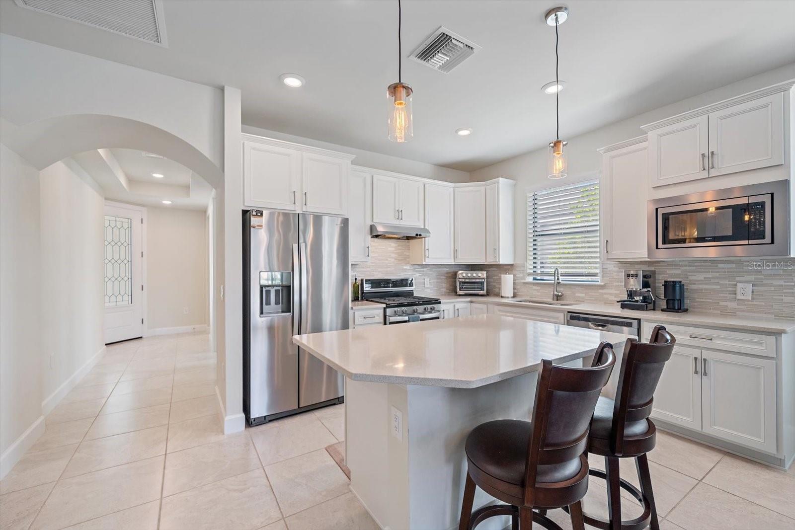 7022 HOLBROOK COVE, Lakewood Ranch, FL 34202