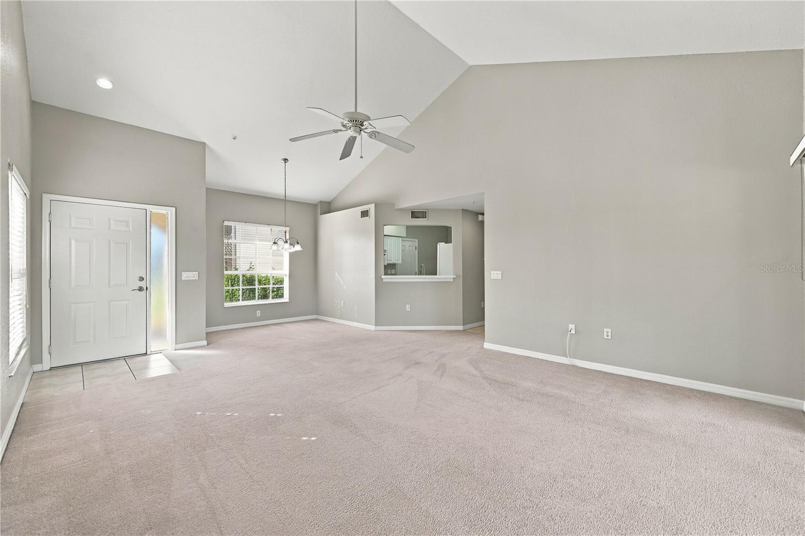 7617 SWEETBAY CIRCLE, Bradenton, FL 34203