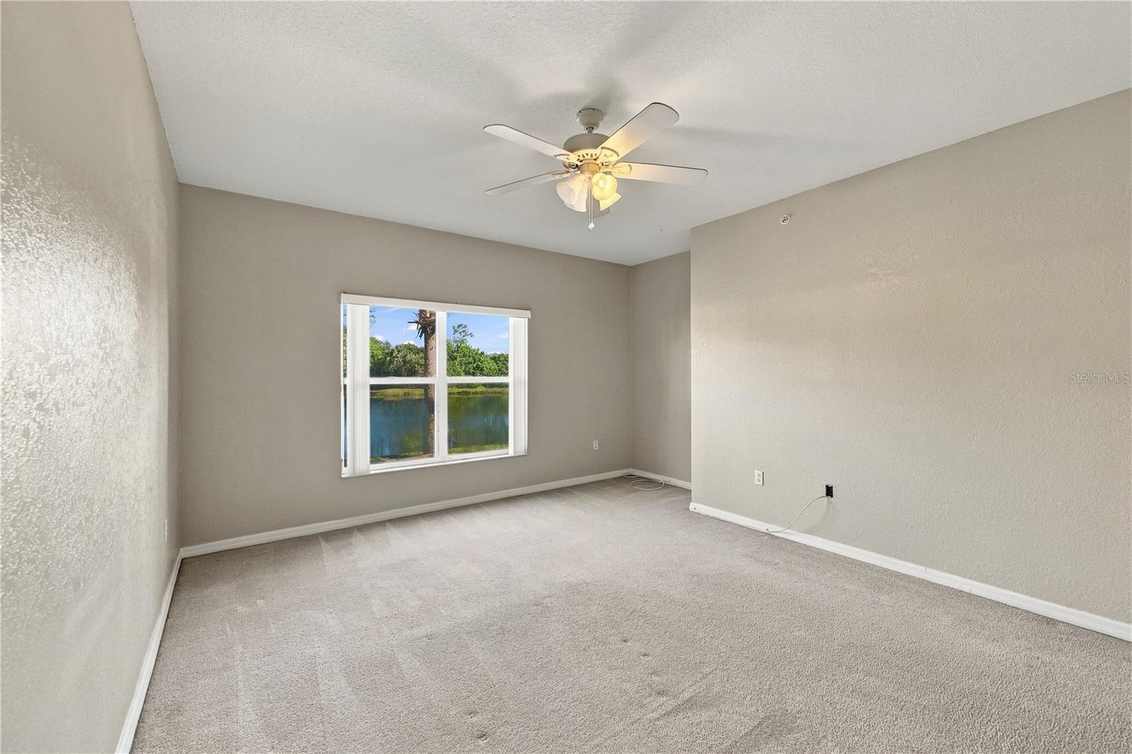 7617 SWEETBAY CIRCLE, Bradenton, FL 34203