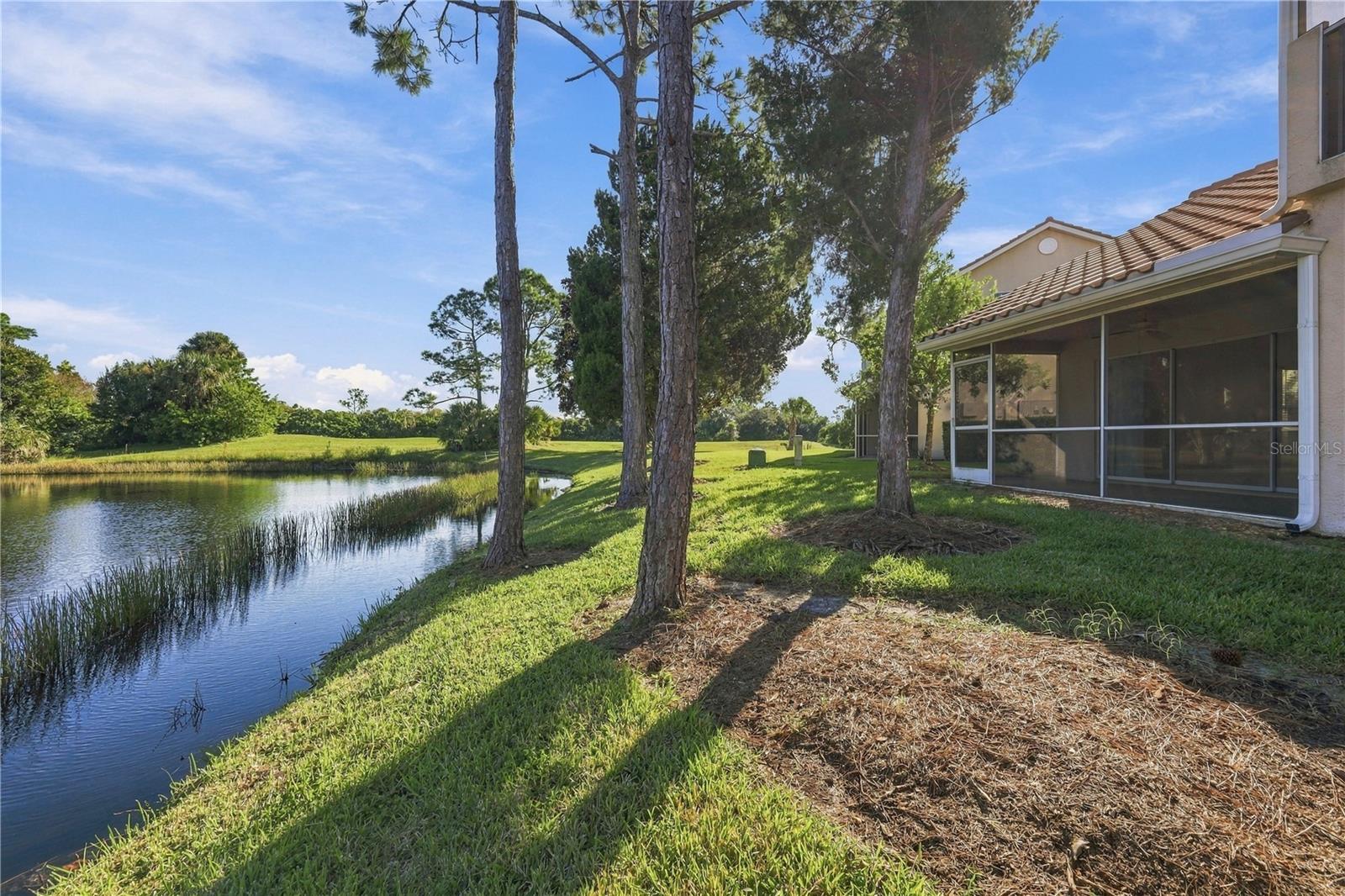 7617 SWEETBAY CIRCLE, Bradenton, FL 34203