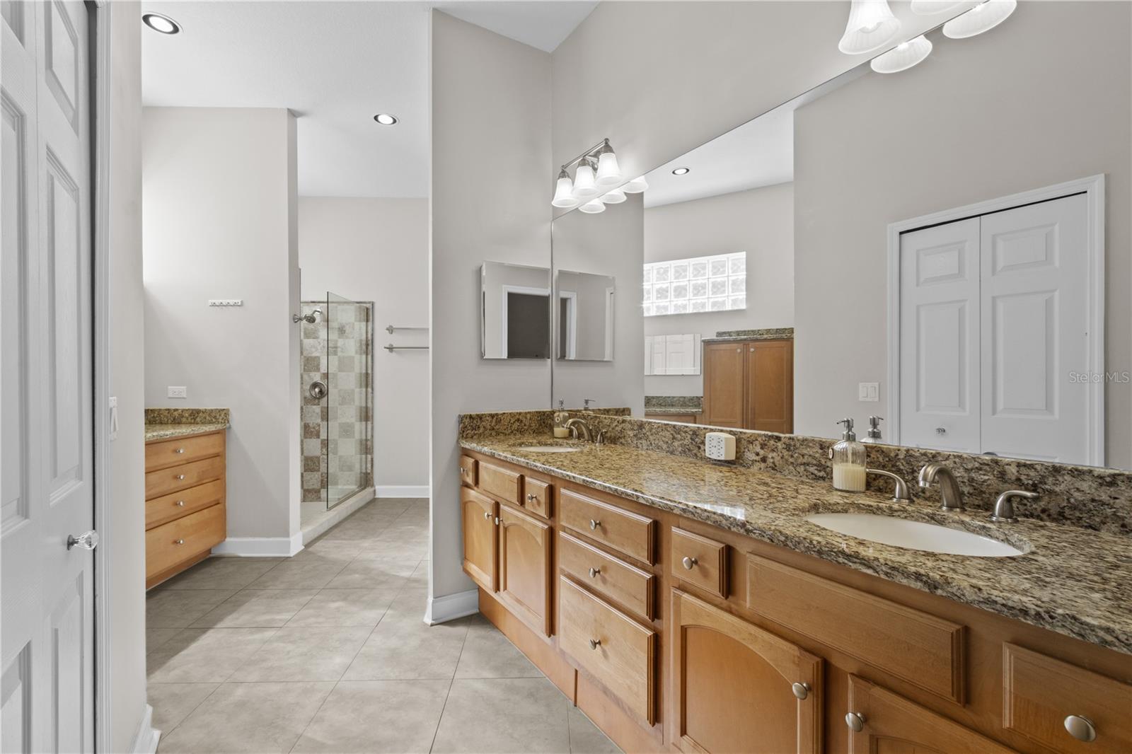 5120 FAIRWAY ONE DRIVE, Valrico, FL 33596