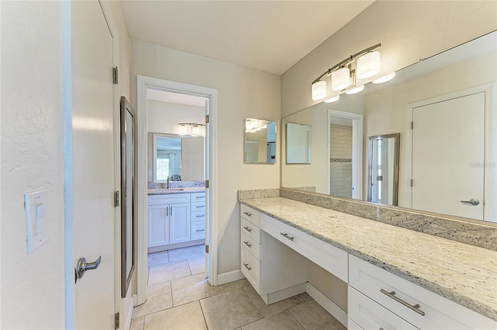 2360 ARBORFIELD LANE, Sarasota, FL 34235