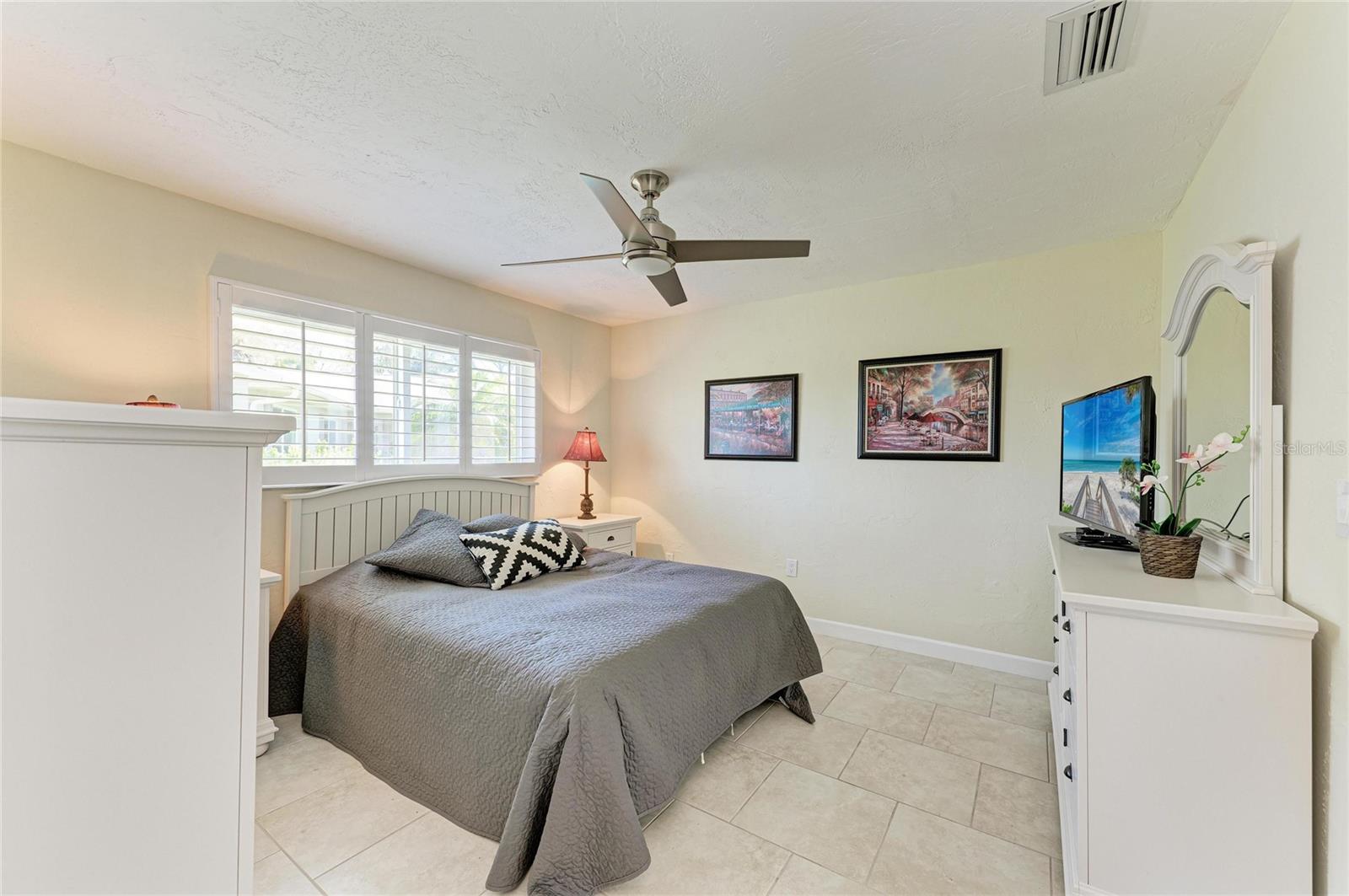 2360 ARBORFIELD LANE, Sarasota, FL 34235