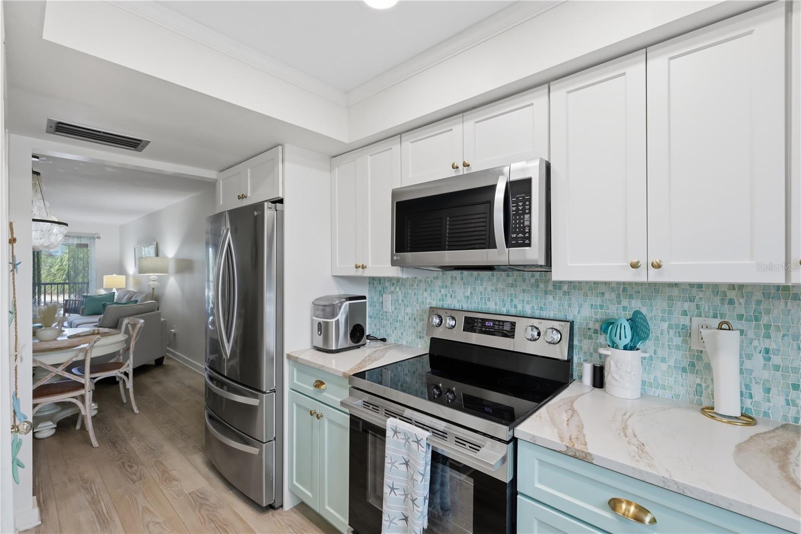 Beautiful Stainless Appliances and Solid Countertops