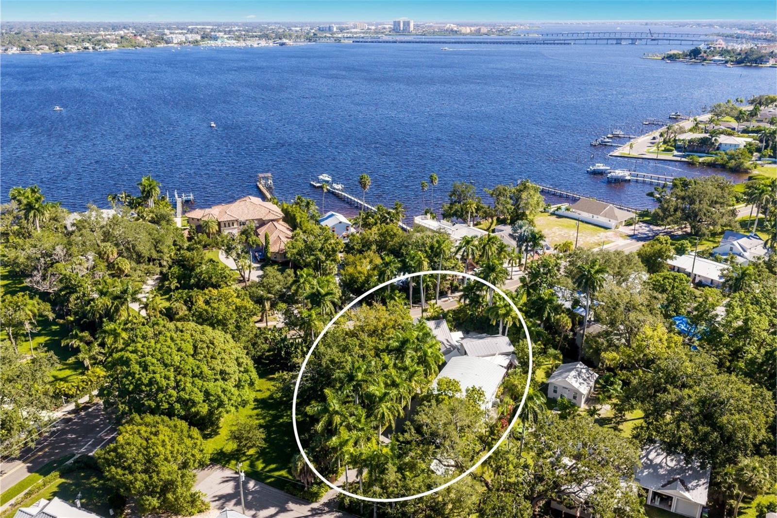 2813 RIVERVIEW BOULEVARD, Bradenton, FL 34205