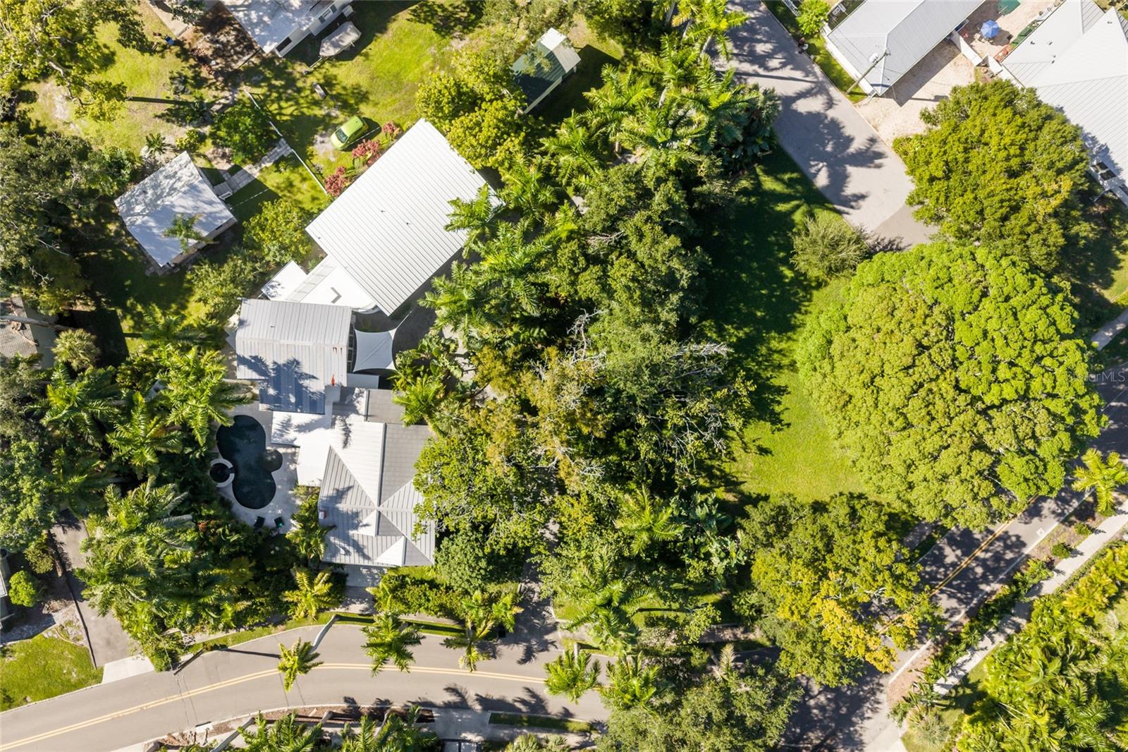 2813 RIVERVIEW BOULEVARD, Bradenton, FL 34205