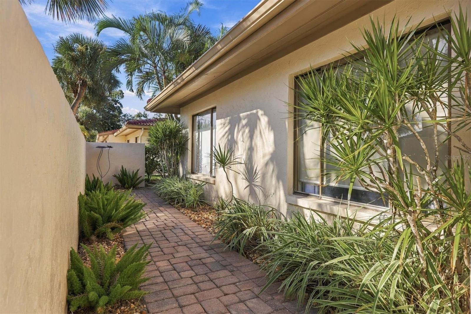 6412 SUN EAGLE LANE, Bradenton, FL 34210