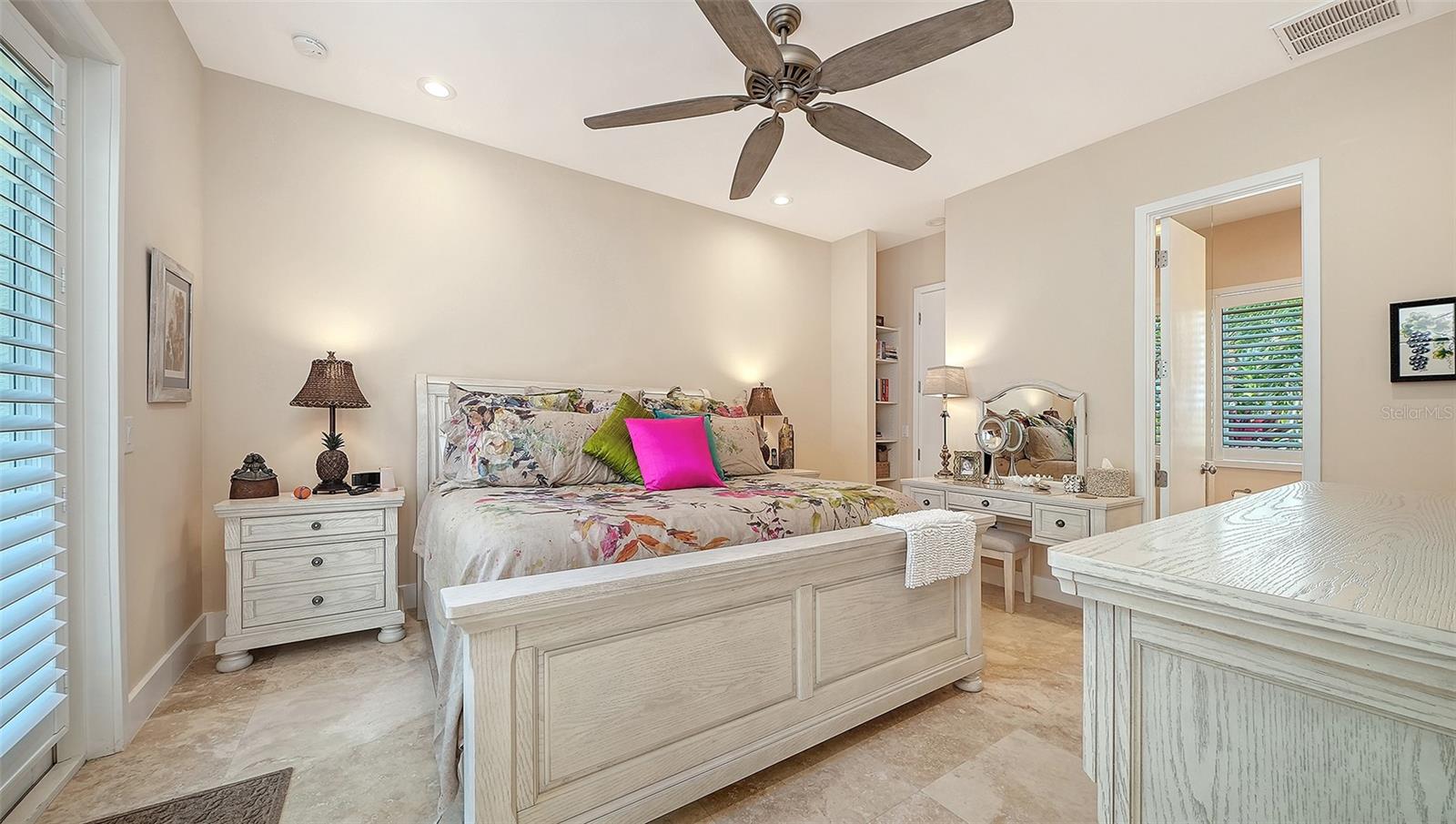 6061 GULF OF MEXICO DRIVE, Longboat Key, FL 34228
