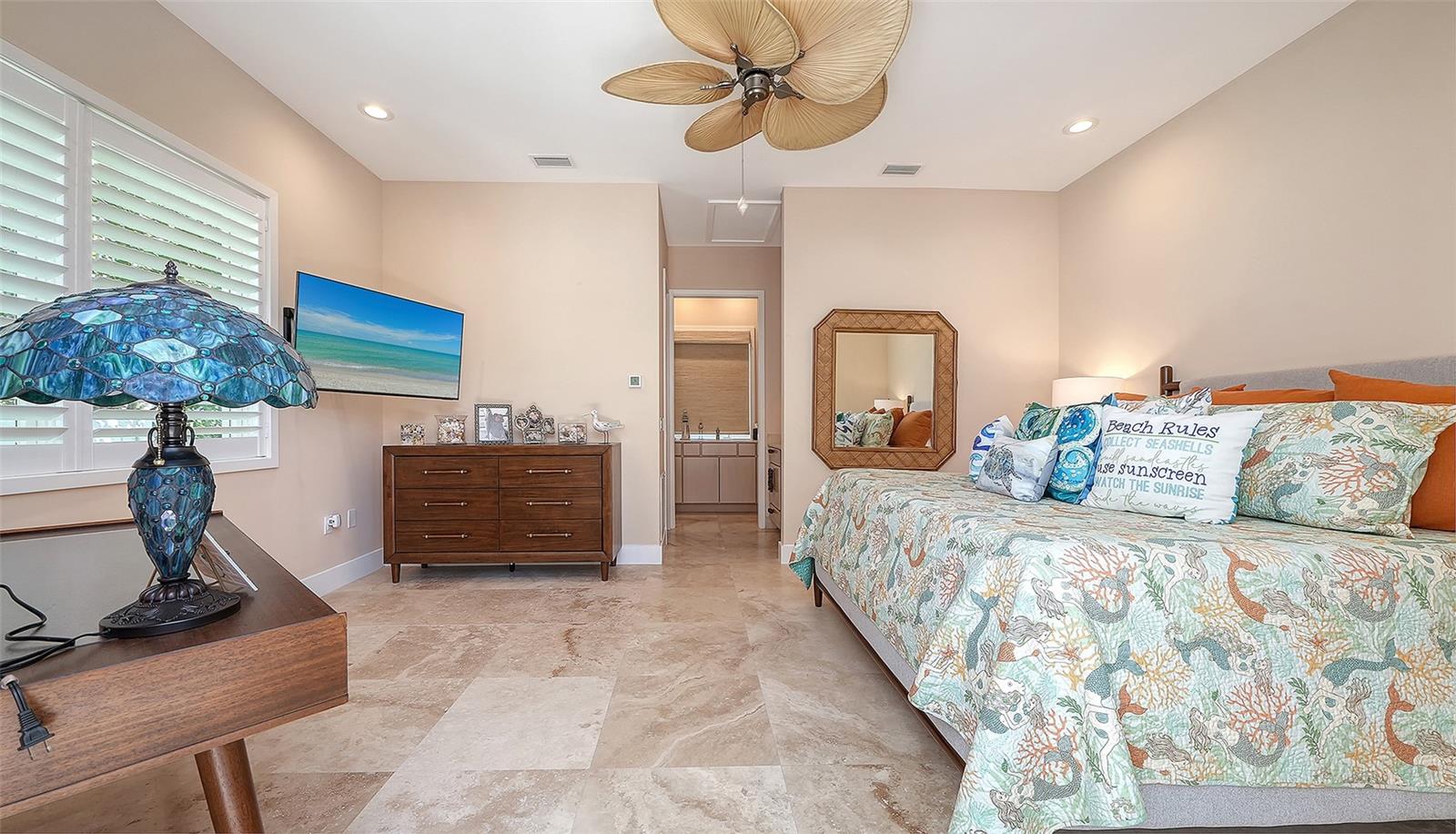 6061 GULF OF MEXICO DRIVE, Longboat Key, FL 34228