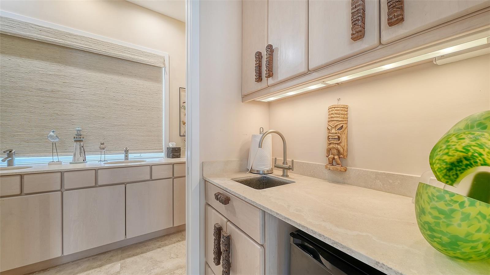 6061 GULF OF MEXICO DRIVE, Longboat Key, FL 34228