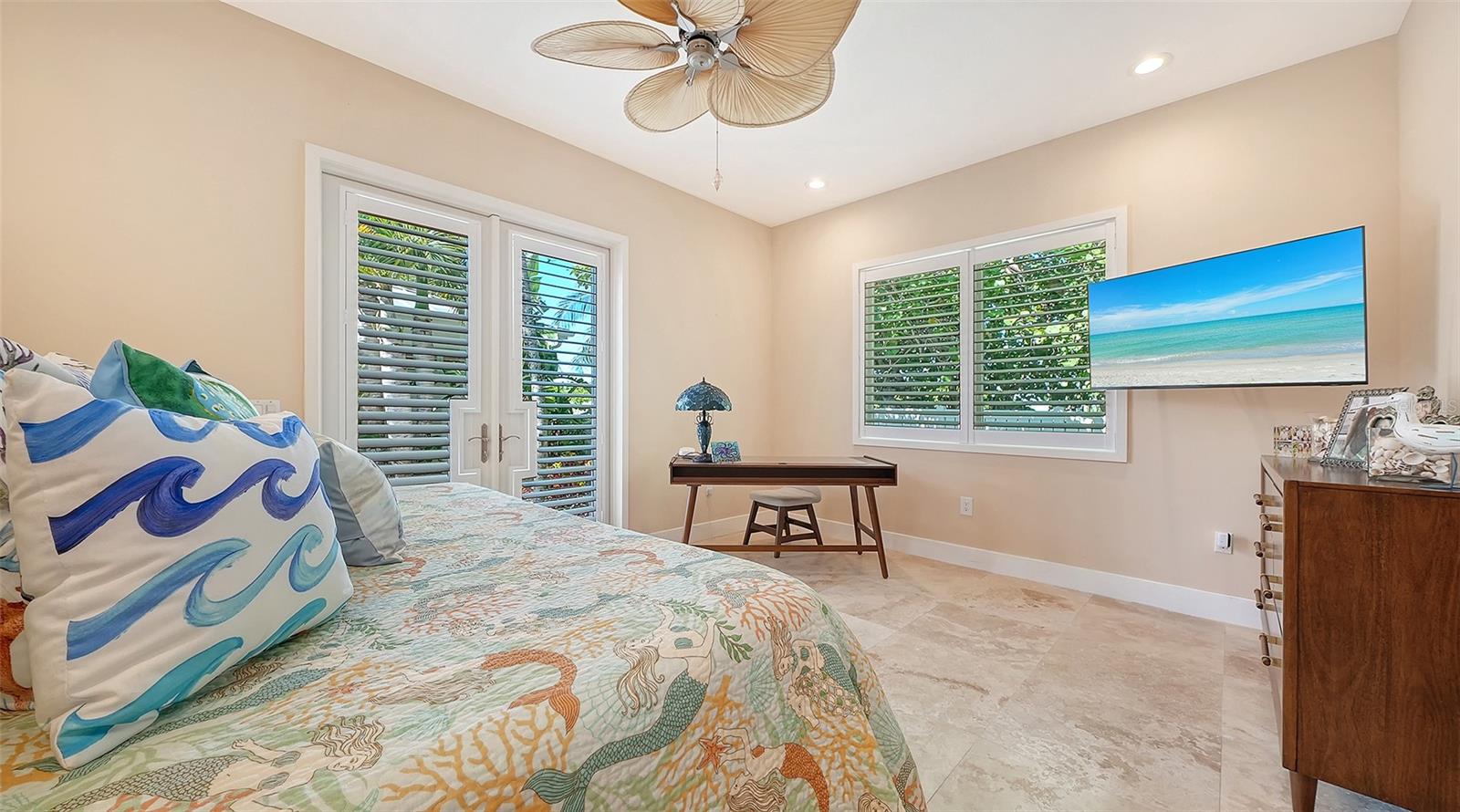 6061 GULF OF MEXICO DRIVE, Longboat Key, FL 34228