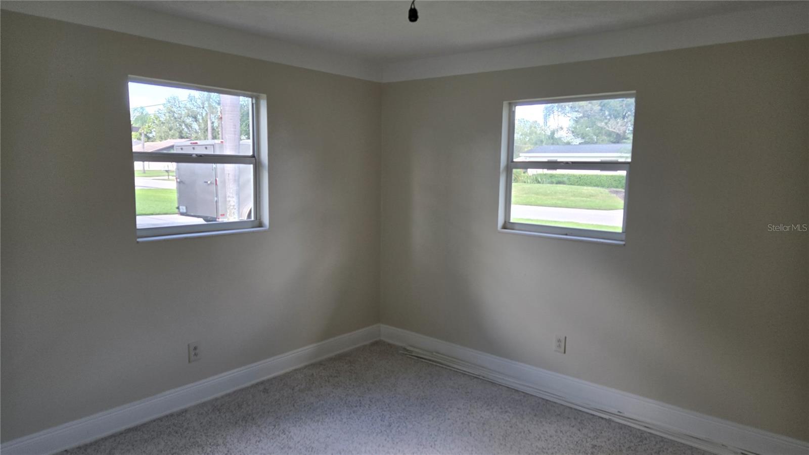 Apt 1 bedroom 2