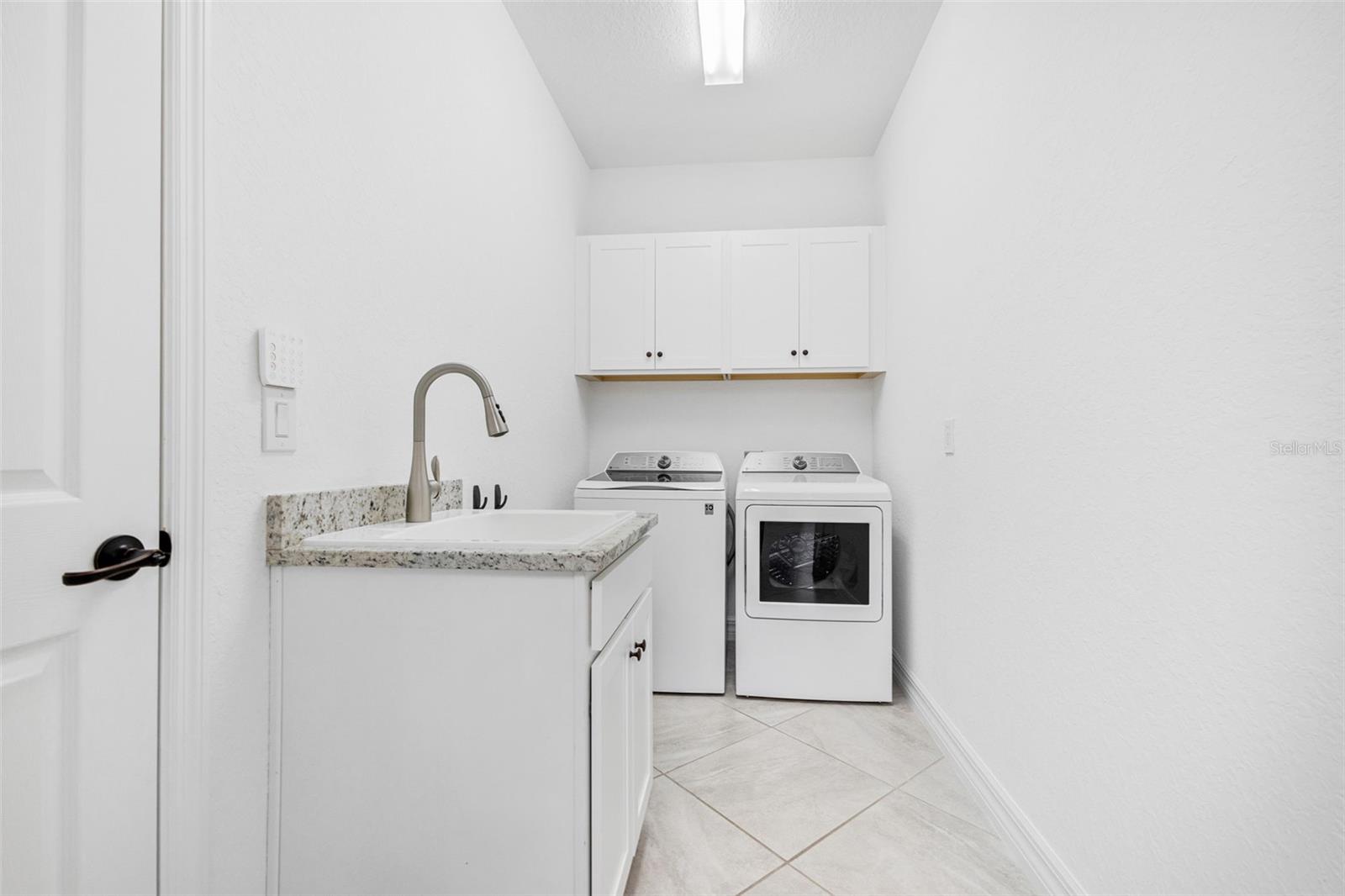 5646 CHEECH GLEN, Bradenton, FL 34211
