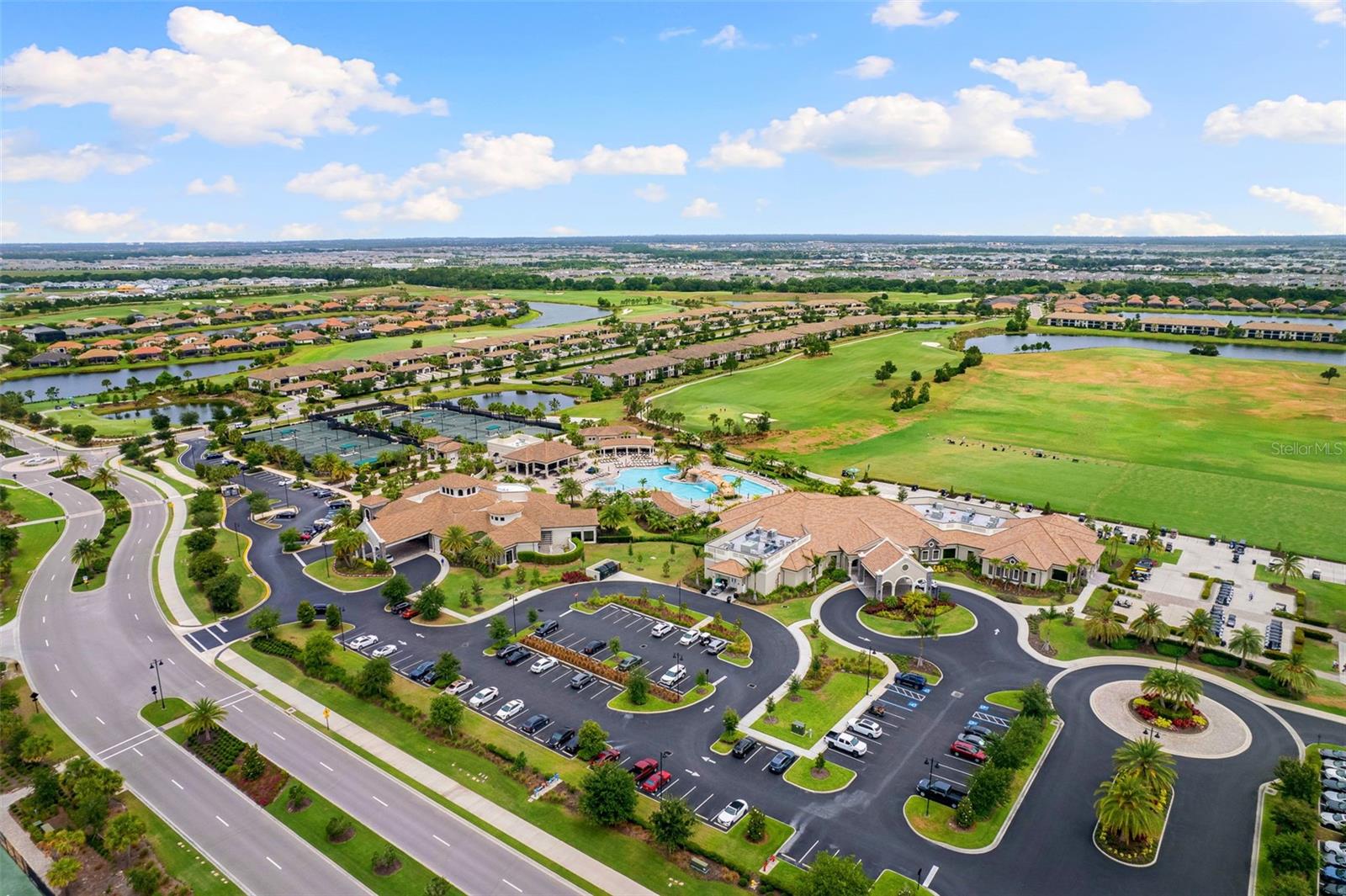 5646 CHEECH GLEN, Bradenton, FL 34211