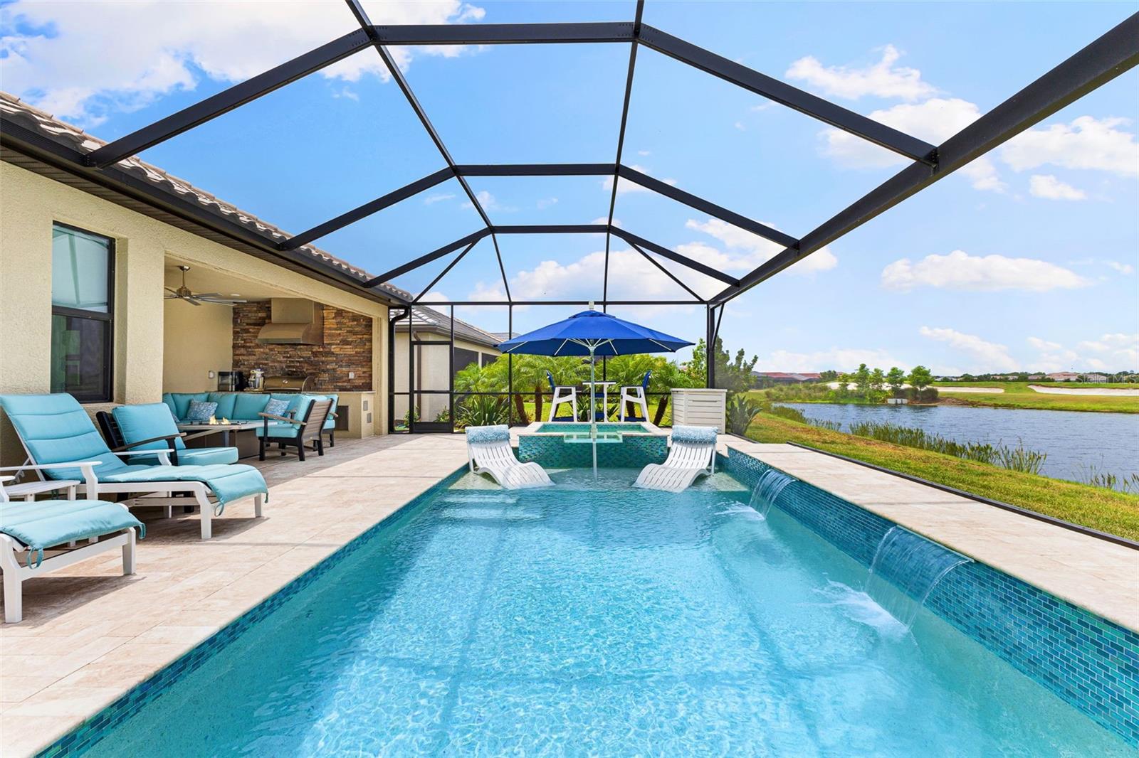 5646 CHEECH GLEN, Bradenton, FL 34211