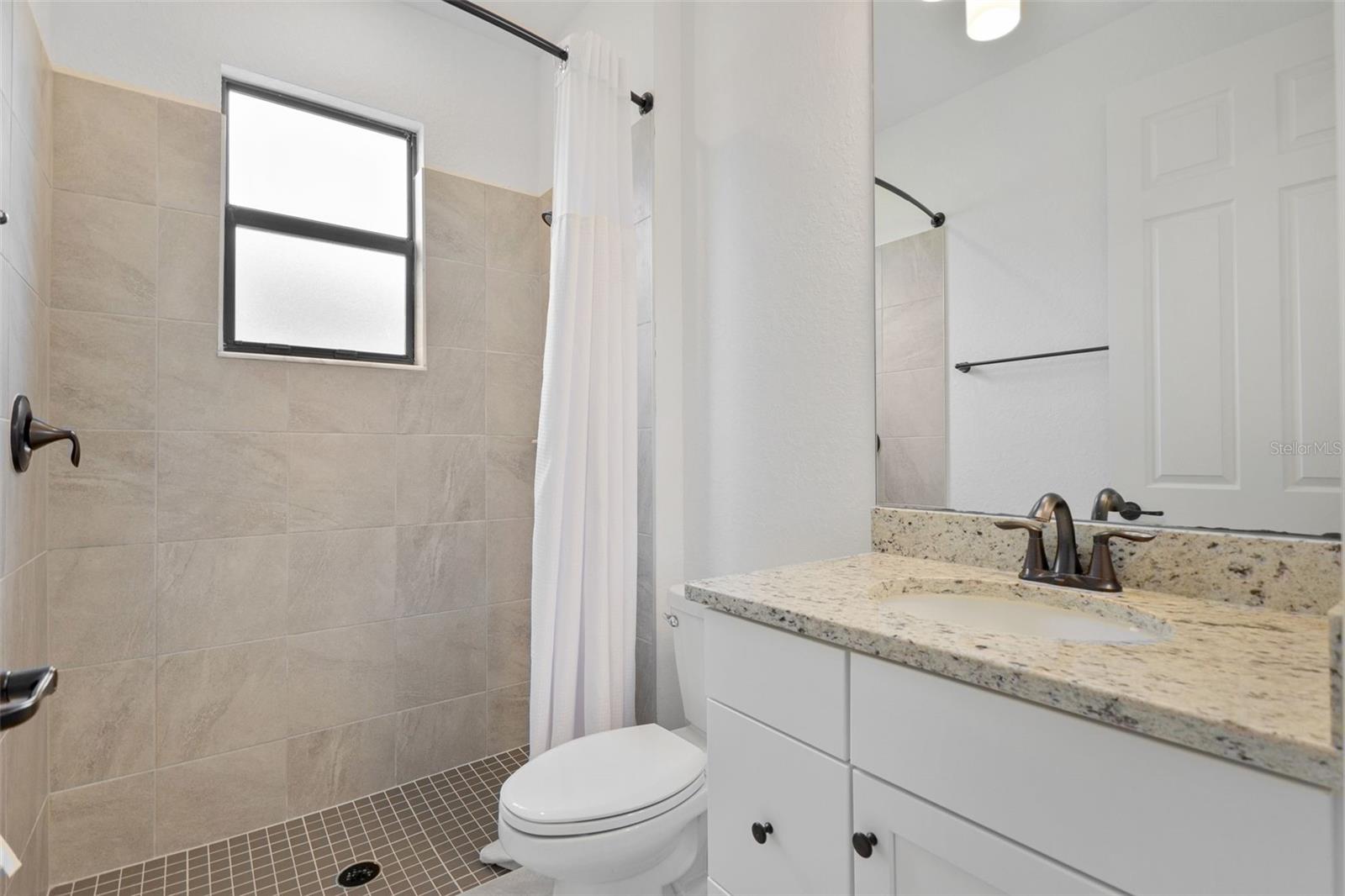 5646 CHEECH GLEN, Bradenton, FL 34211