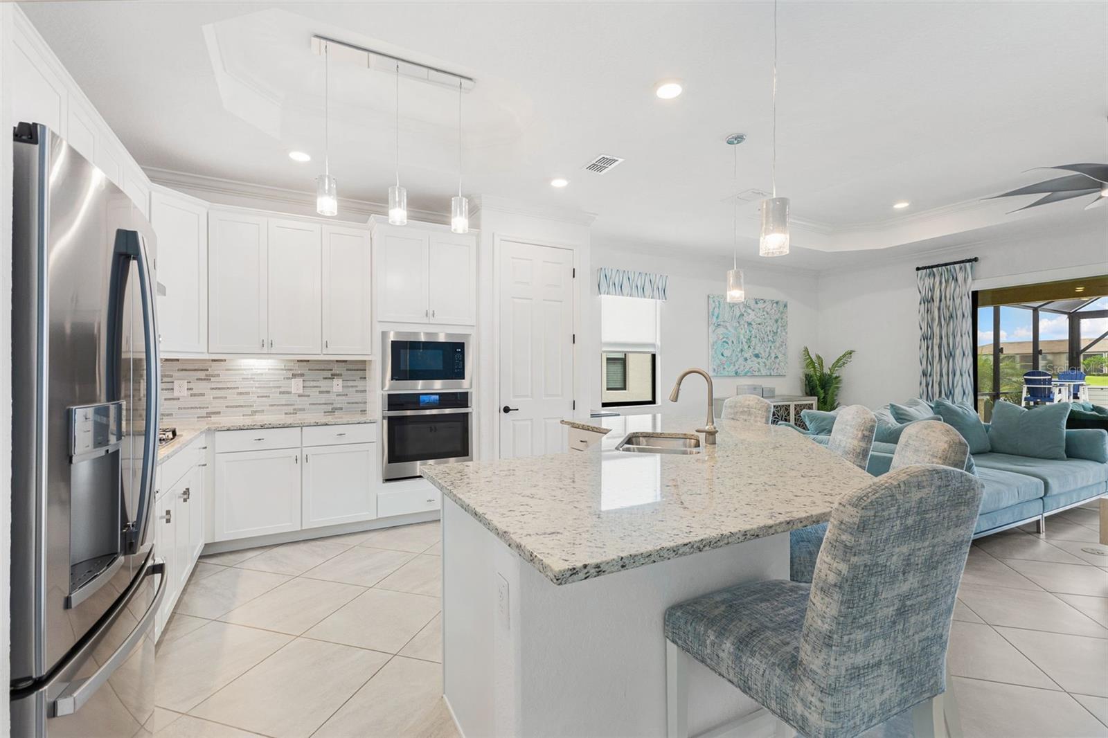 5646 CHEECH GLEN, Bradenton, FL 34211