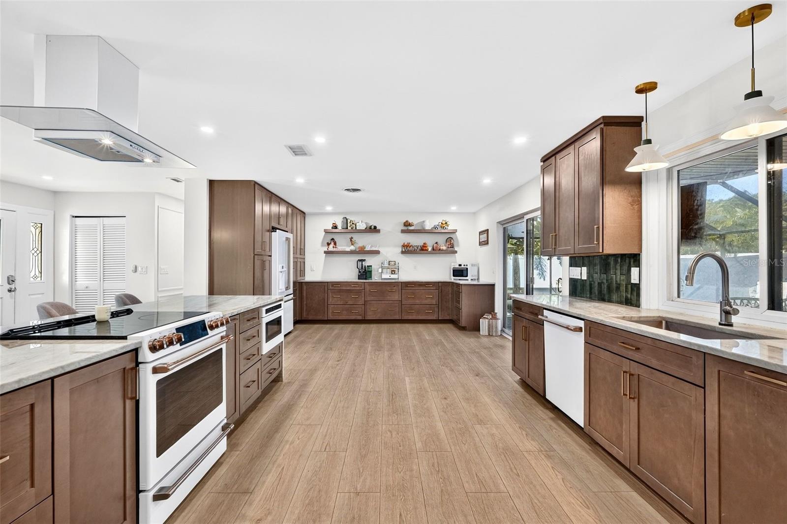 5112 3RD AVENUE DRIVE NW, Bradenton, FL 34209