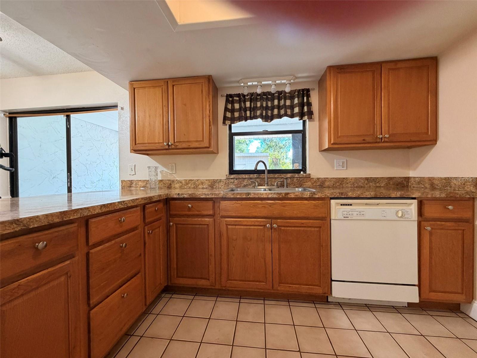 16810 BACHMANN AVENUE, Hudson, FL 34667