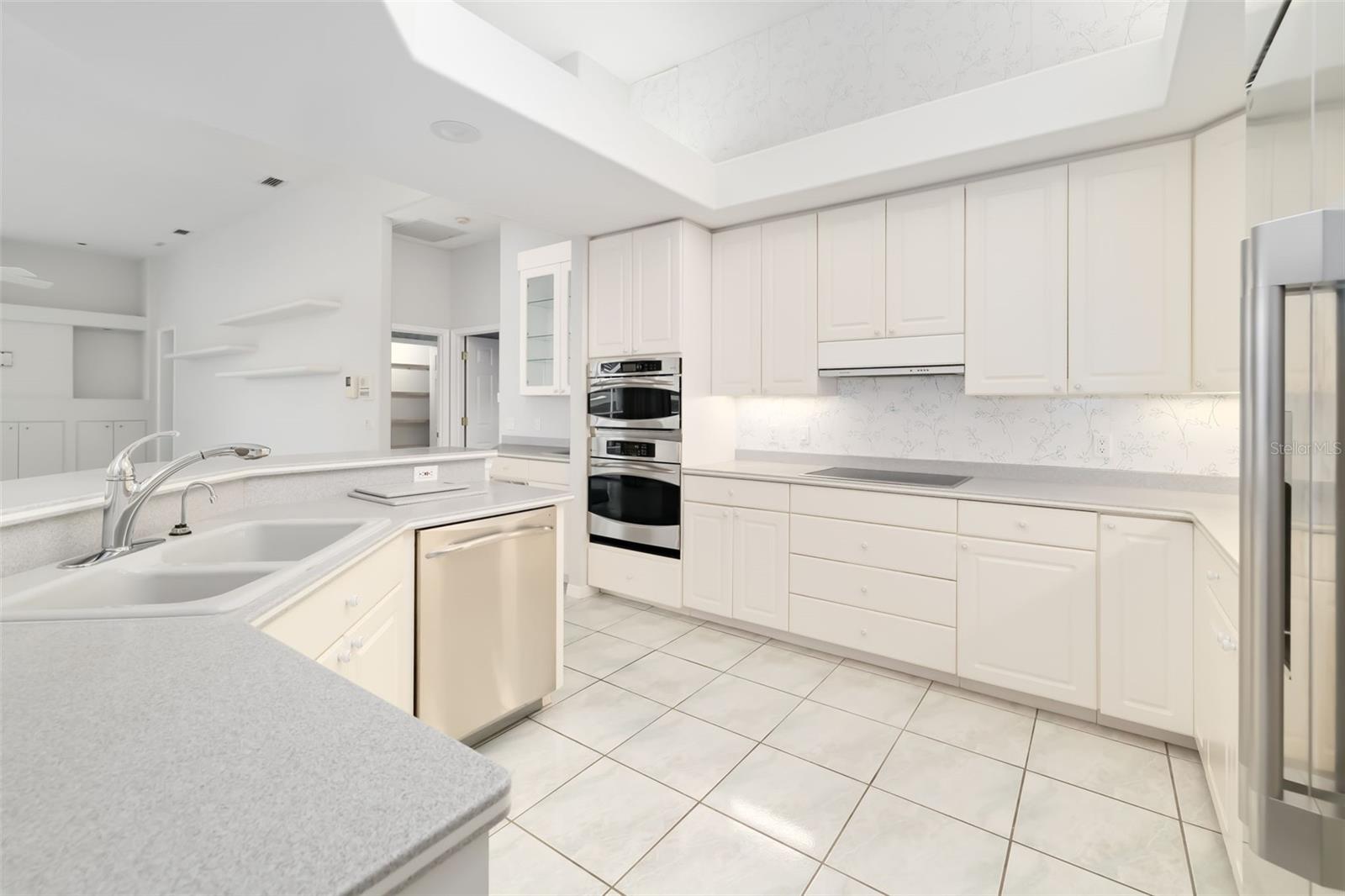 3321 CHARLES MACDONALD DRIVE, Sarasota, FL 34240
