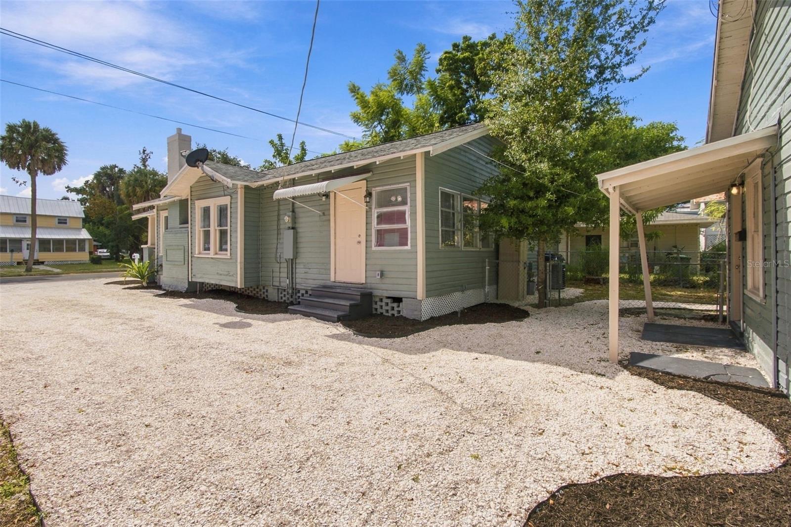 2230 9TH AVENUE W, Bradenton, FL 34205