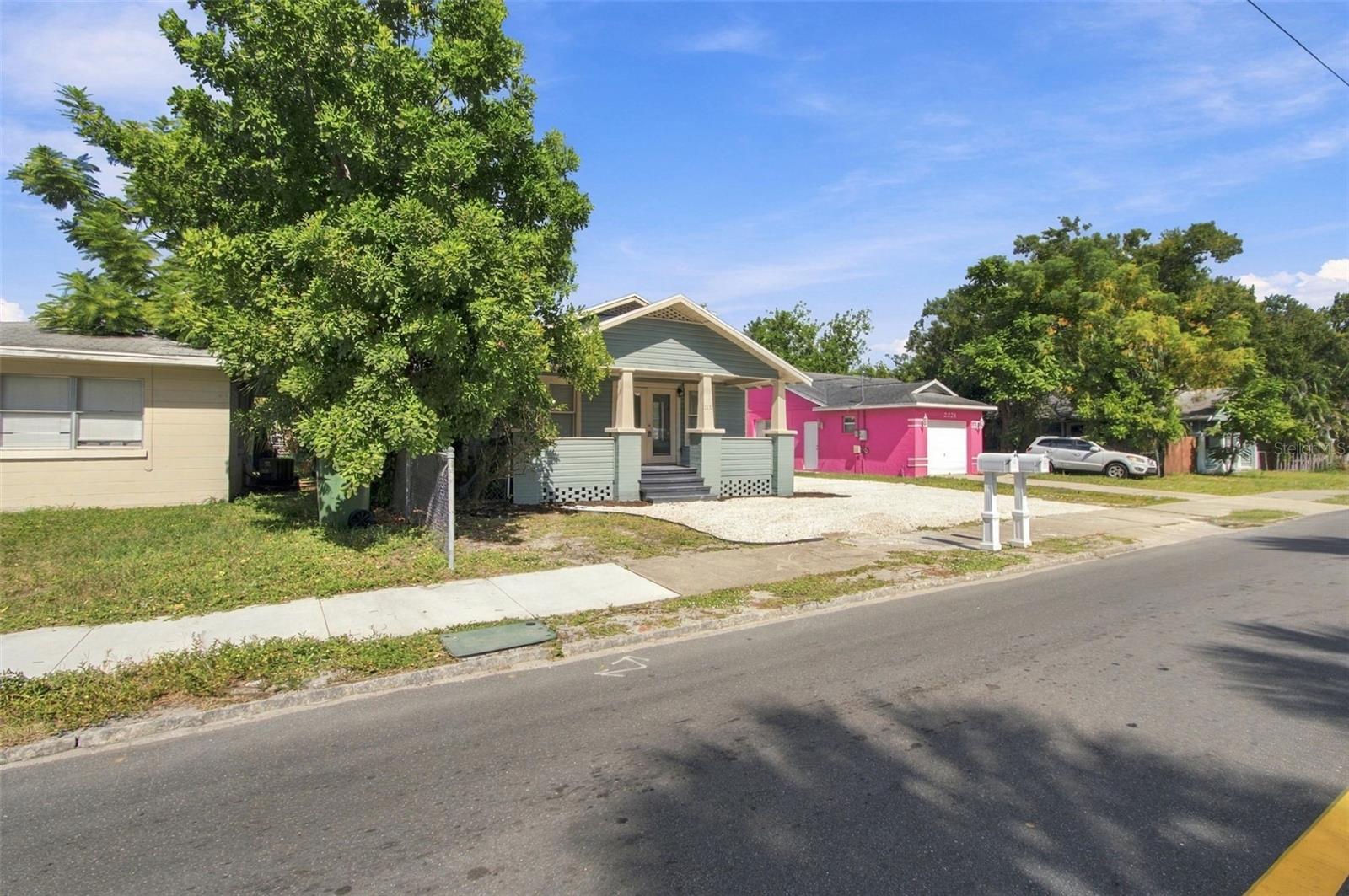 2230 9TH AVENUE W, Bradenton, FL 34205