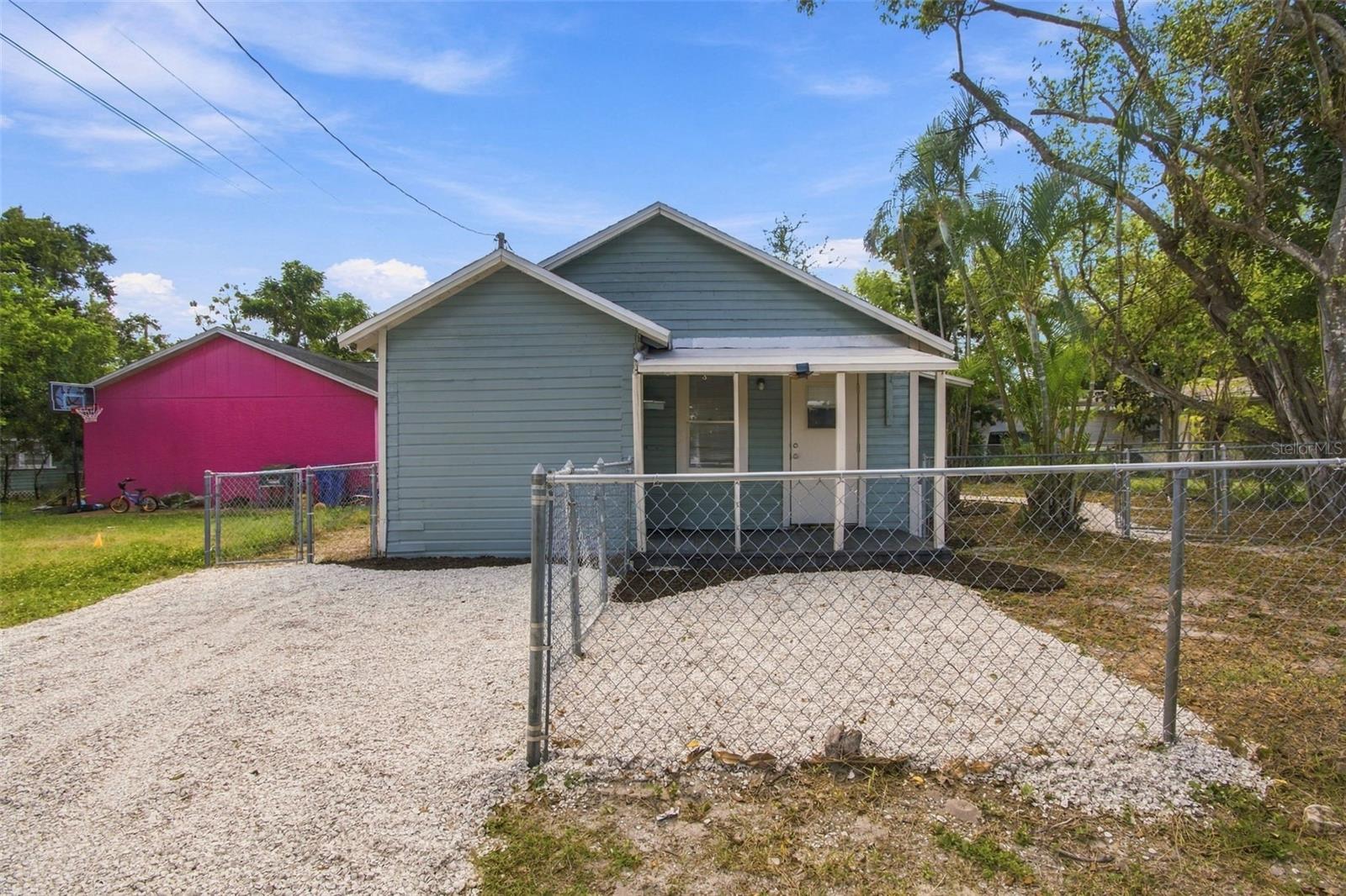 2230 9TH AVENUE W, Bradenton, FL 34205